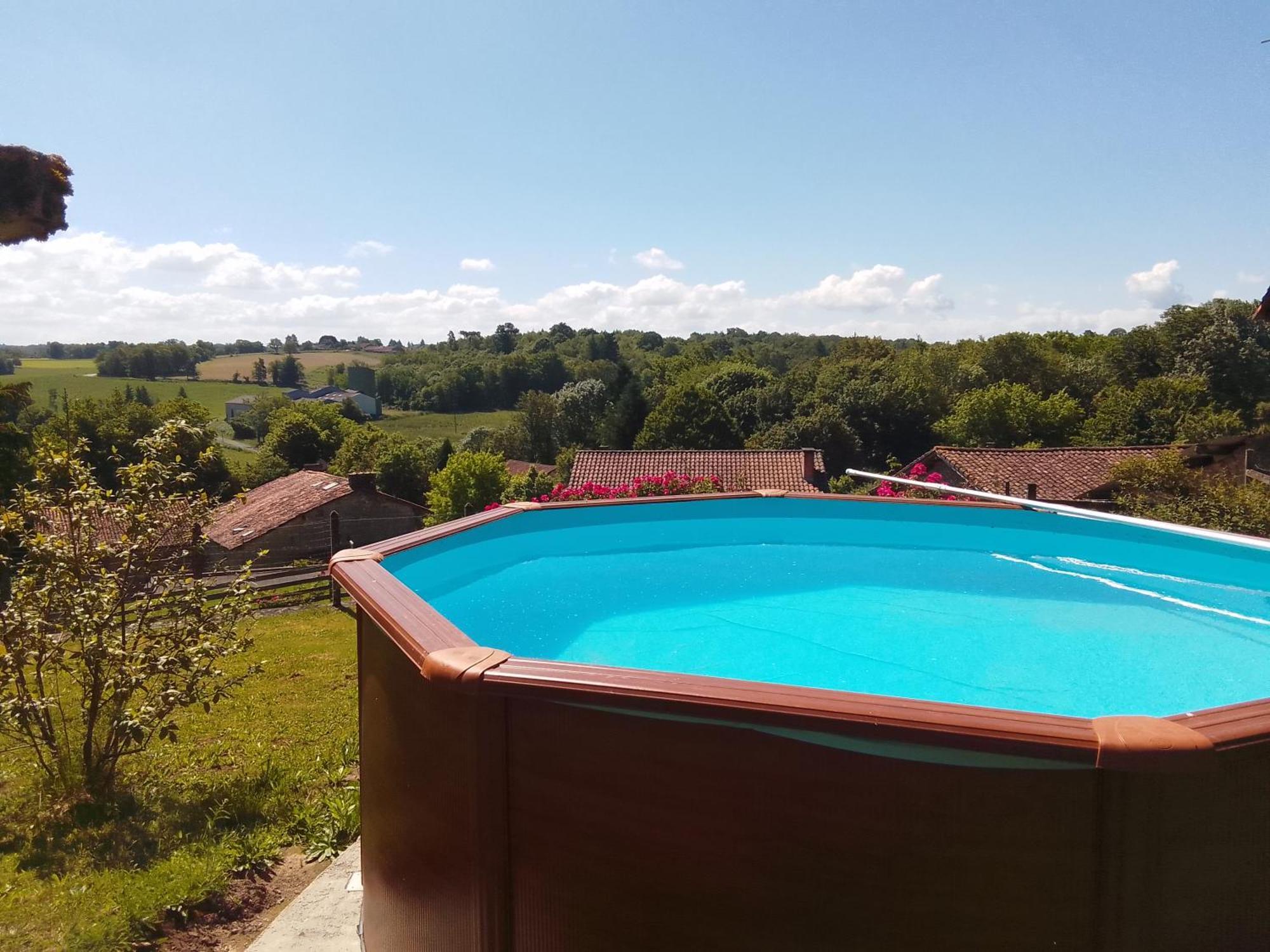 Cottage By The Chateau With Pool In National Parc Les Salles-Lavauguyon Exterior foto